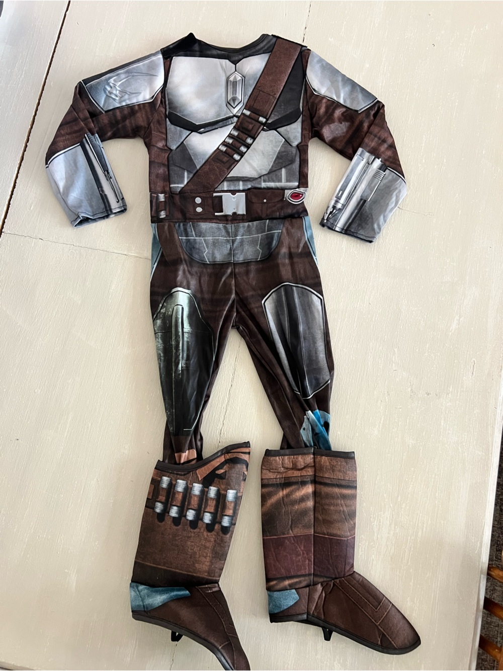 Star Wars Mandalorian Costume Kids Small 5-6 Brown Silver Armor Halloween